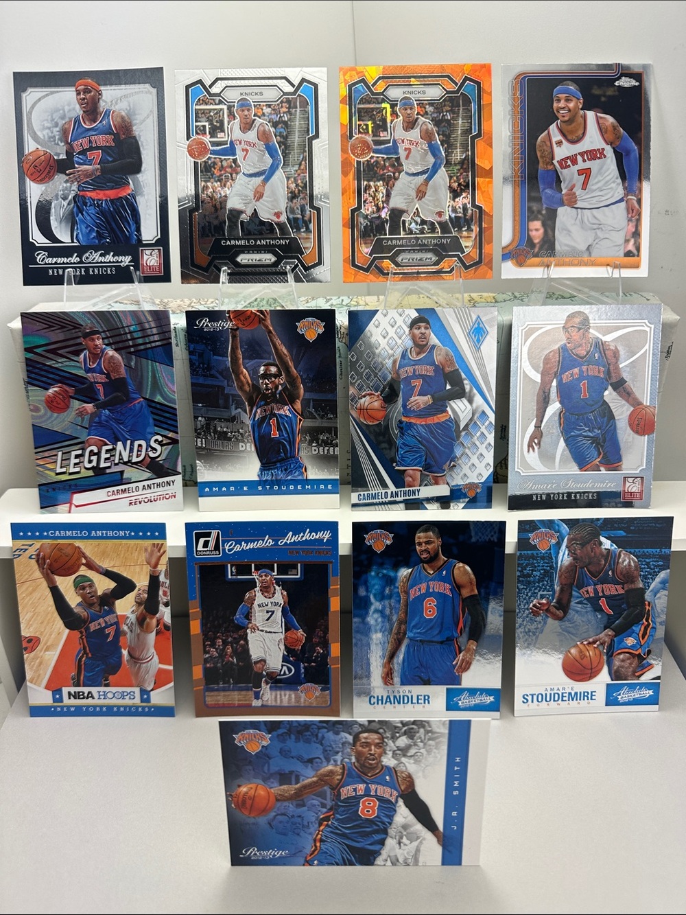 Carmelo Anthony w/ Amare Stoudemire/JR Smith/Tyson Chandler Knicks lot of 13